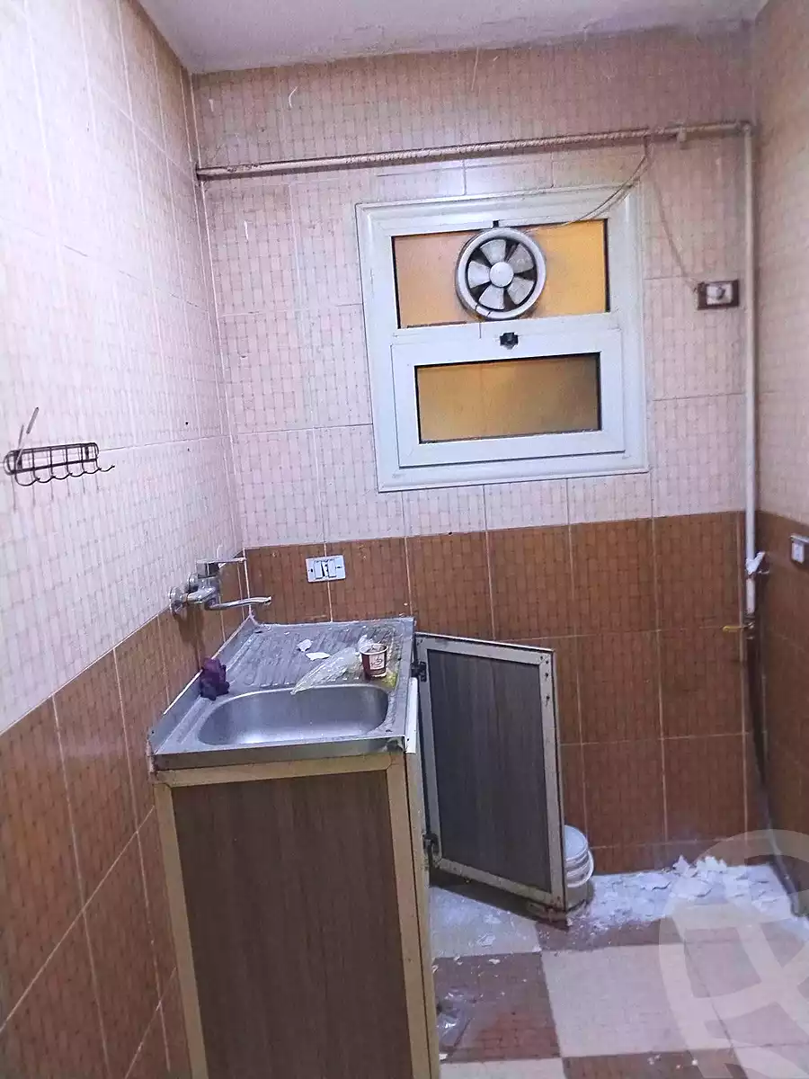 https://aqarmap.com.eg/en/listing/7198533-for-rent-cairo-helwan-helwan-el-sharkeya-ismael-kamel-st