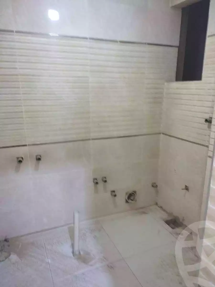 https://aqarmap.com.eg/en/listing/7198538-for-sale-cairo-helwan-mnshy-yn-hlwn-mansour-st