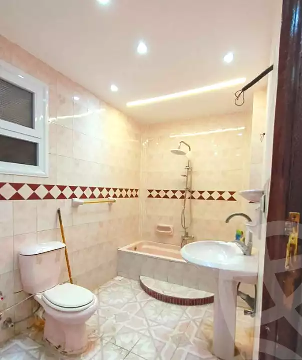 https://aqarmap.com.eg/ar/listing/7198629-for-rent-alexandria-al-agamy-lbytsh-belia-st