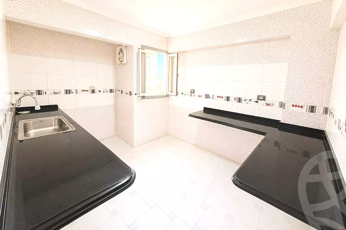 https://aqarmap.com.eg/en/listing/7198638-for-sale-alexandria-camp-cesar-tiba-st