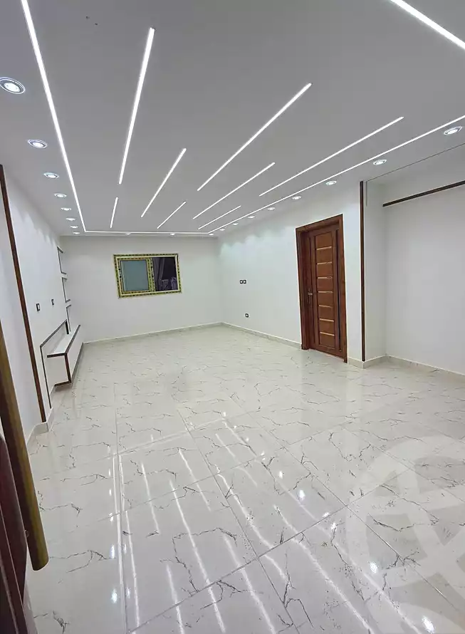 https://aqarmap.com.eg/ar/listing/7198653-for-sale-alexandria-lsywf-el-falki