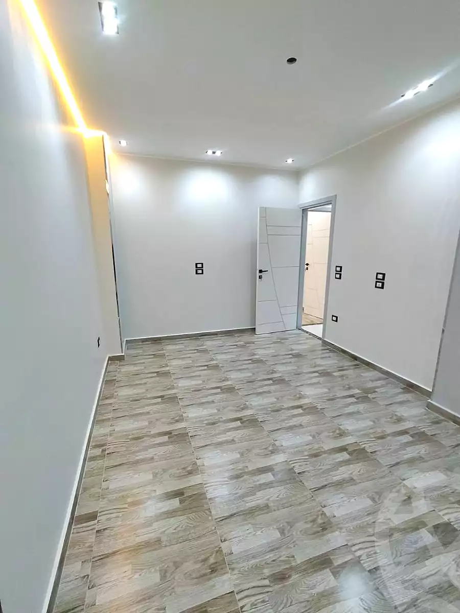 https://aqarmap.com.eg/en/listing/7198672-for-sale-cairo-6th-of-october-hadaeq-october-compounds-el-fardoos-city