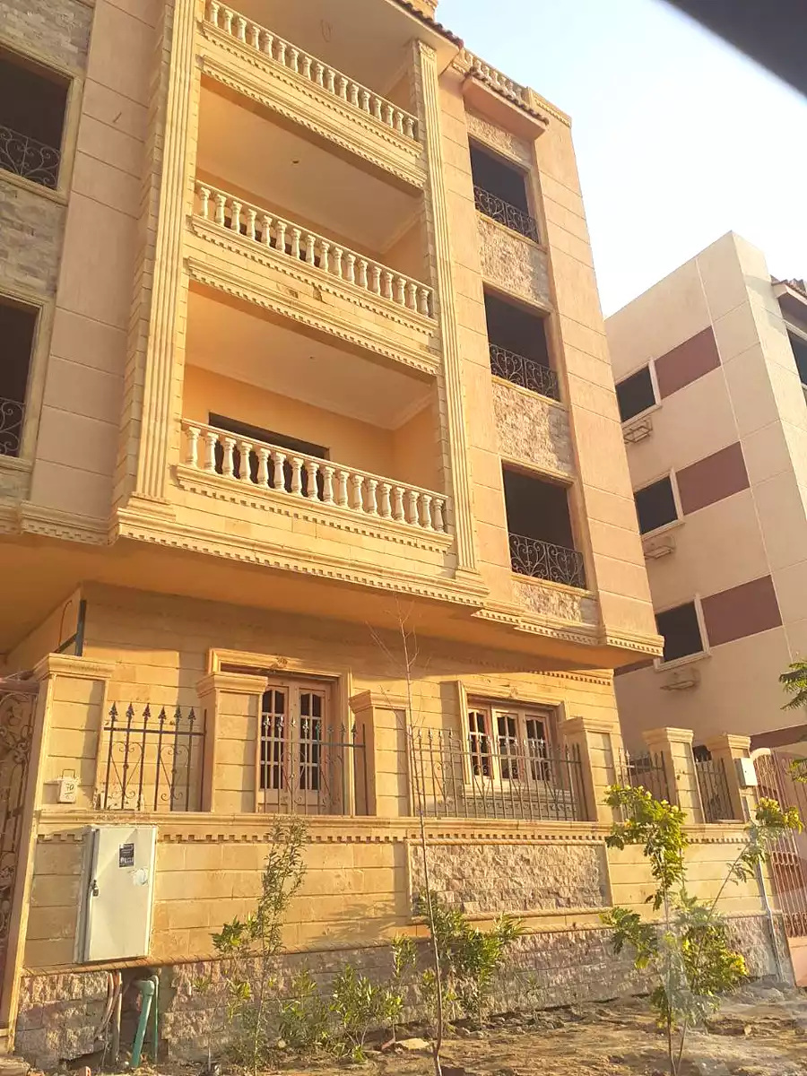 https://aqarmap.com.eg/ar/listing/7198683-for-sale-cairo-new-cairo-el-andalous-el-andalus-family