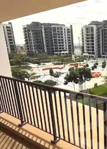 https://aqarmap.com.eg/ar/listing/7198952-for-sale-cairo-el-sheikh-zayed-city-compounds-kmbwnd-fyldj-wyst-dr-llttwyr