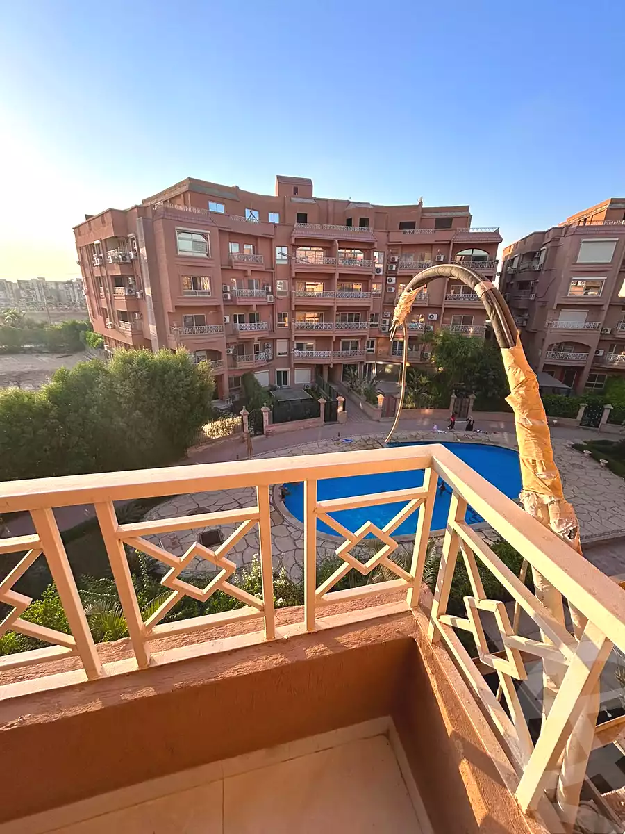 https://aqarmap.com.eg/en/listing/7199017-for-sale-cairo-6th-of-october-compounds-murooj