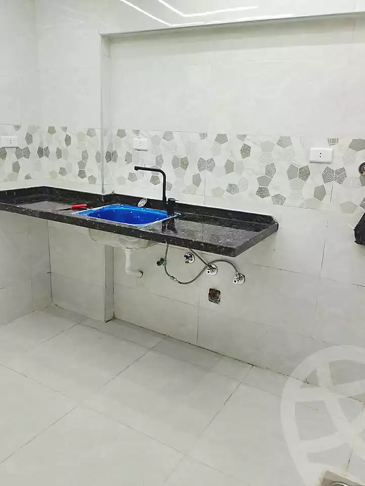 https://aqarmap.com.eg/en/listing/7199124-for-sale-alexandria-al-agamy-el-hanouvel