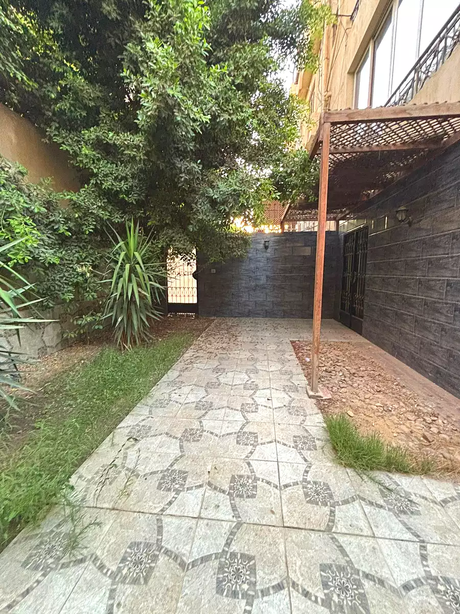 https://aqarmap.com.eg/ar/listing/7199158-for-sale-cairo-new-cairo-el-ahyaa-first-neighborhood-omar-ibn-abd-el-aziz-st