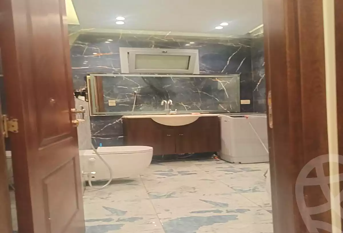 https://aqarmap.com.eg/ar/listing/7199442-for-sale-cairo-el-maadi-compounds-kmbwnd-wn-qtmyh-m-mr-lmrshdy