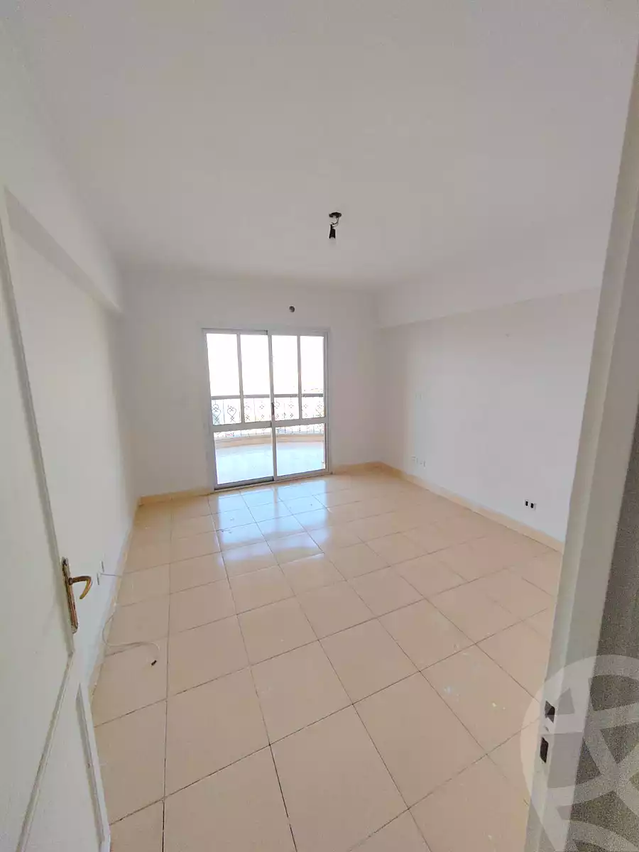 https://aqarmap.com.eg/ar/listing/7199525-for-sale-cairo-new-cairo-lrhb-city-mtdd-lrhb-phase-9