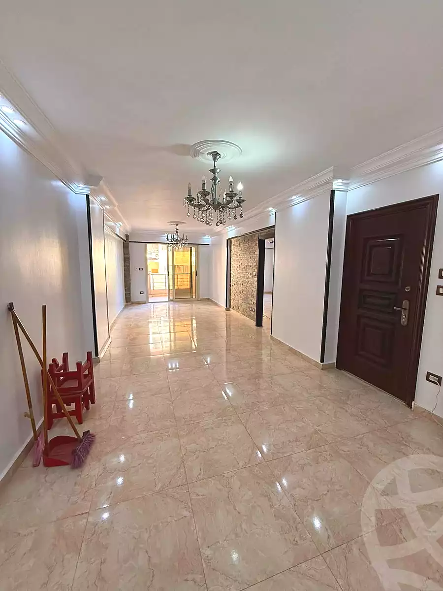 https://aqarmap.com.eg/en/listing/7199661-for-sale-alexandria-el-mandara-shr-jml-bd-lnsr