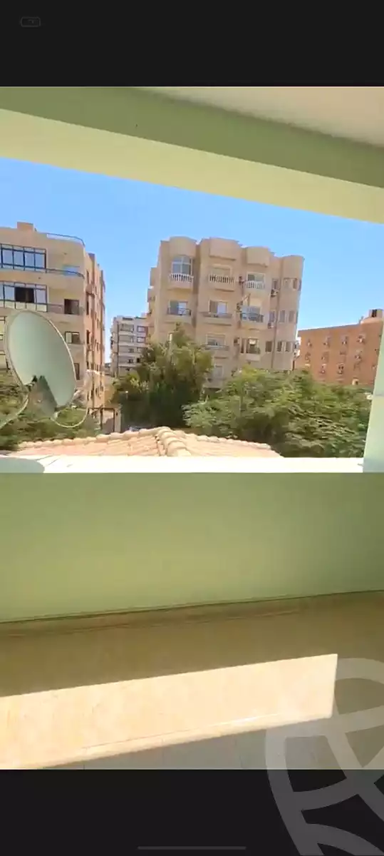 https://aqarmap.com.eg/ar/listing/7199559-for-rent-cairo-6th-of-october-compounds-dream-land-flower-resort