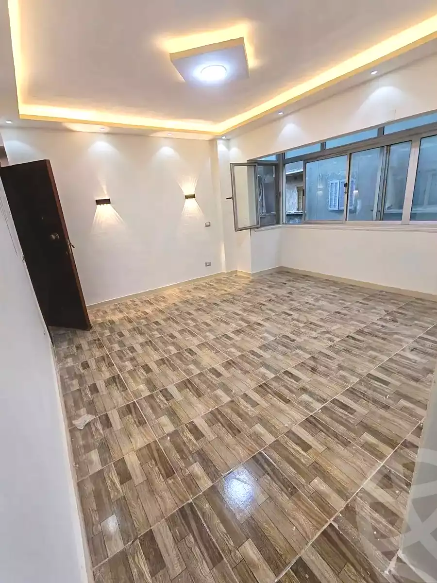 https://aqarmap.com.eg/en/listing/7199725-for-sale-alexandria-al-agamy-el-hanouvel