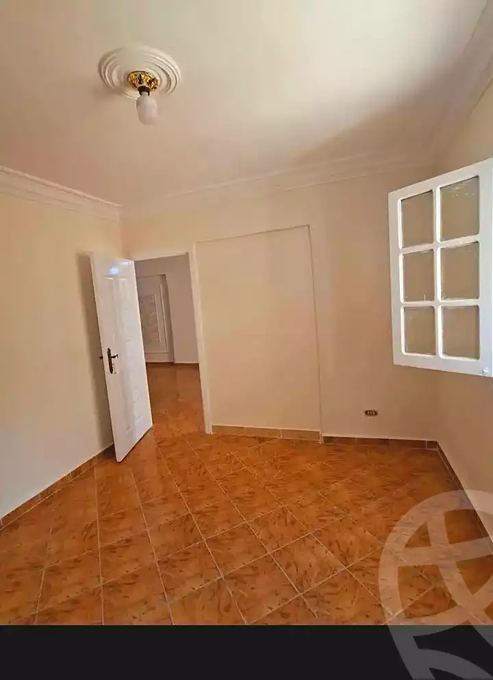 https://aqarmap.com.eg/ar/listing/7199747-for-sale-alexandria-el-asafra-l-sfr-bhry