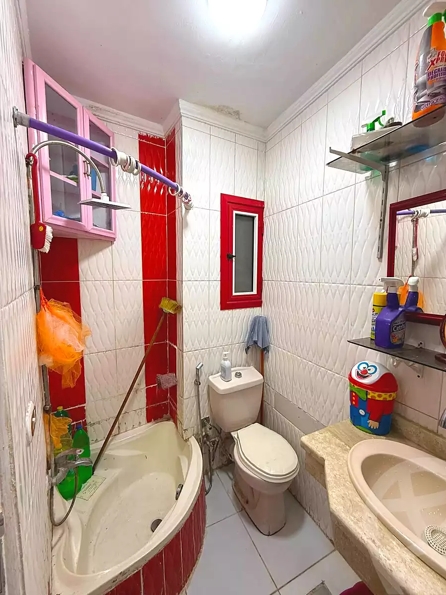 https://aqarmap.com.eg/ar/listing/7199977-for-sale-alexandria-sydy-bshr-sydy-bshr-bhry