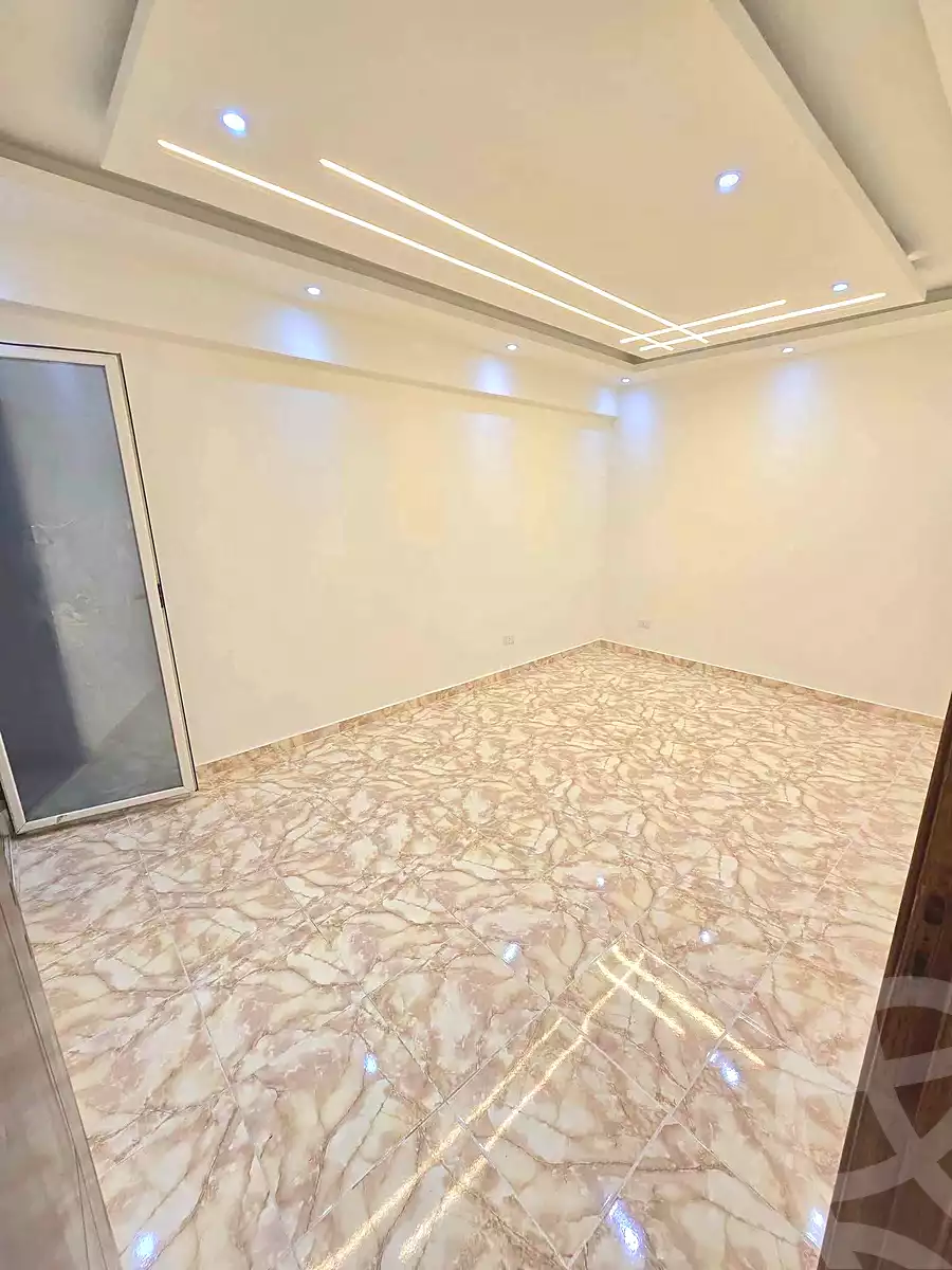 https://aqarmap.com.eg/ar/listing/7199979-for-sale-alexandria-sydy-bshr-sydy-bshr-bhry-shr-khld-bn-lwlyd