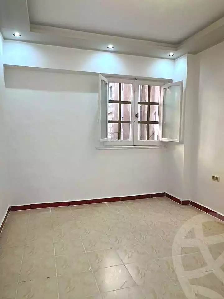 https://aqarmap.com.eg/ar/listing/7200127-for-sale-alexandria-al-agamy-shataa-el-nakheel