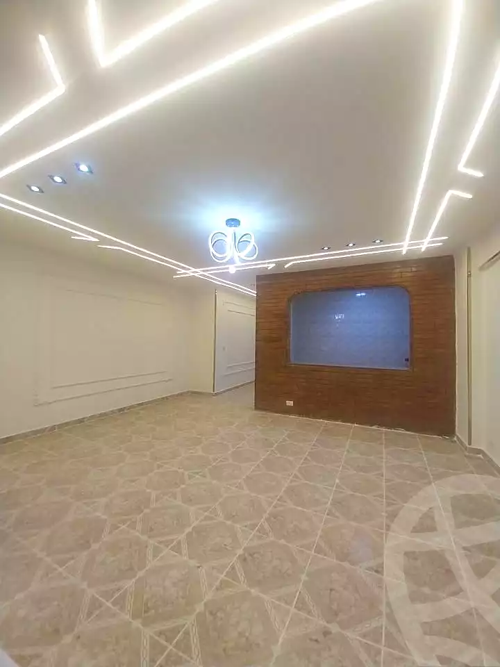 https://aqarmap.com.eg/ar/listing/7200657-for-sale-alexandria-al-agamy-shataa-el-nakheel