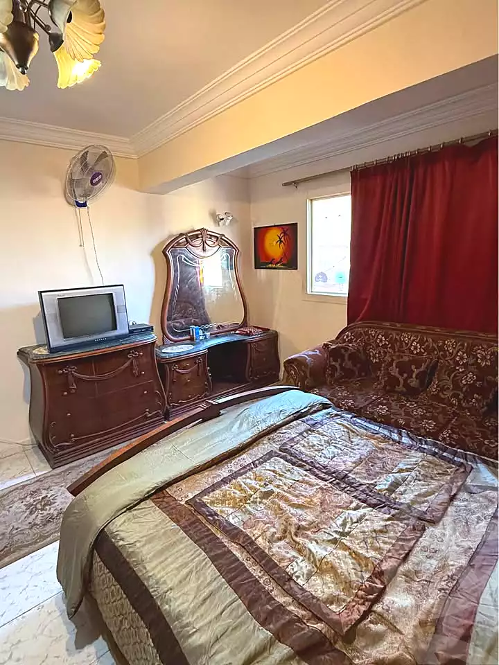 https://aqarmap.com.eg/ar/listing/7201077-for-sale-alexandria-sydy-bshr-sydy-bshr-bhry-ibrahim-el-sayed-st