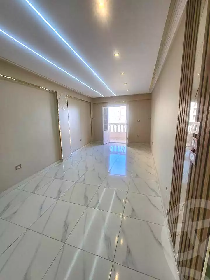 https://aqarmap.com.eg/en/listing/7201099-for-sale-alexandria-lsywf-el-falki