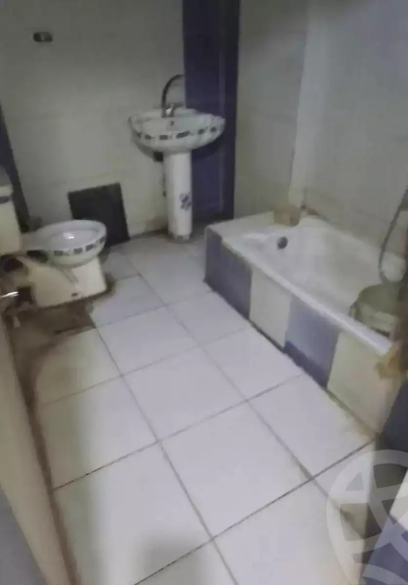 https://aqarmap.com.eg/en/listing/7201151-for-sale-alexandria-al-agamy-lbytsh-princess-st