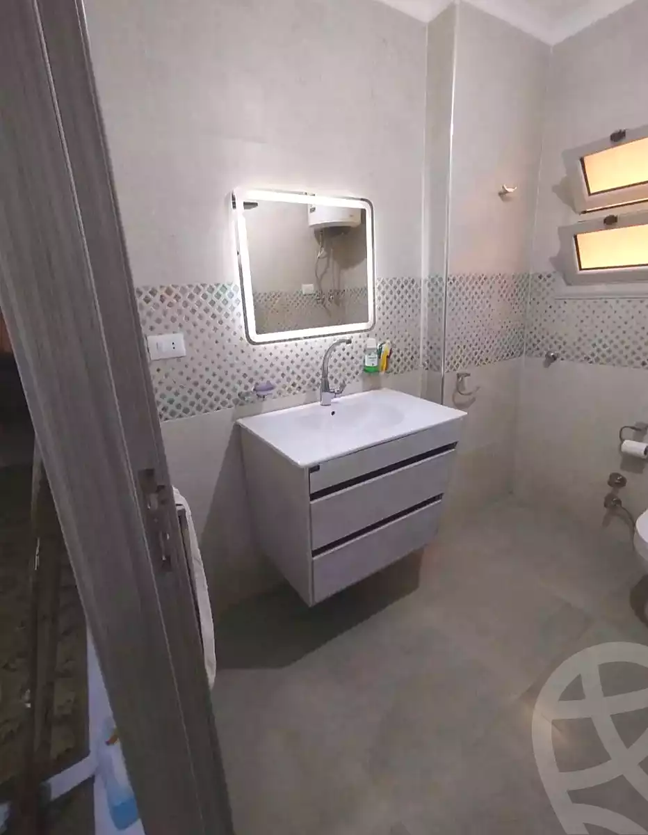 https://aqarmap.com.eg/en/listing/7201285-for-sale-alexandria-al-agamy-lbytsh