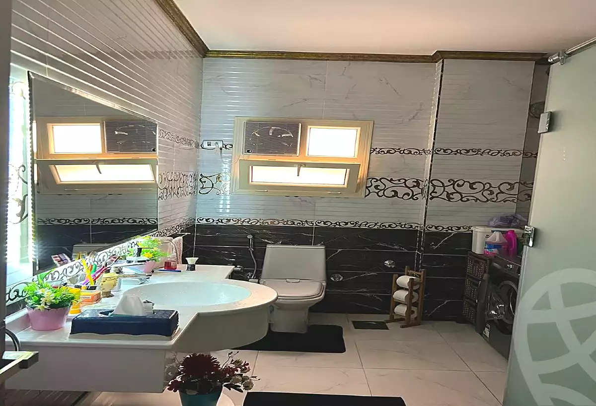 https://aqarmap.com.eg/ar/listing/7201710-for-sale-cairo-new-cairo-el-ahyaa-first-neighborhood-street-1