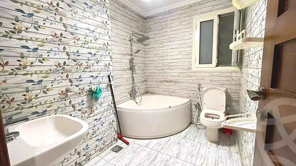 https://aqarmap.com.eg/ar/listing/7201777-for-rent-alexandria-sydy-bshr-sydy-bshr-bhry