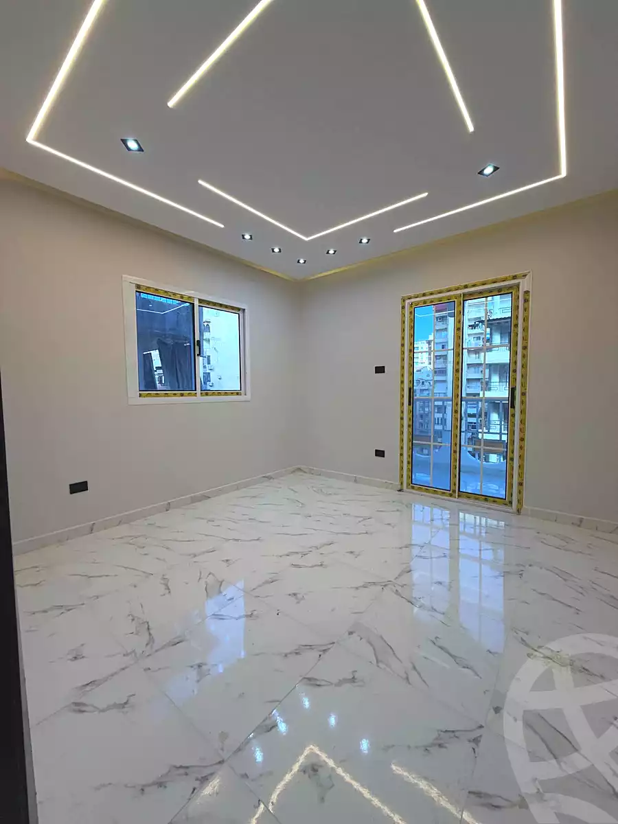 https://aqarmap.com.eg/en/listing/7201971-for-sale-alexandria-el-mandara-shr-jml-bd-lnsr