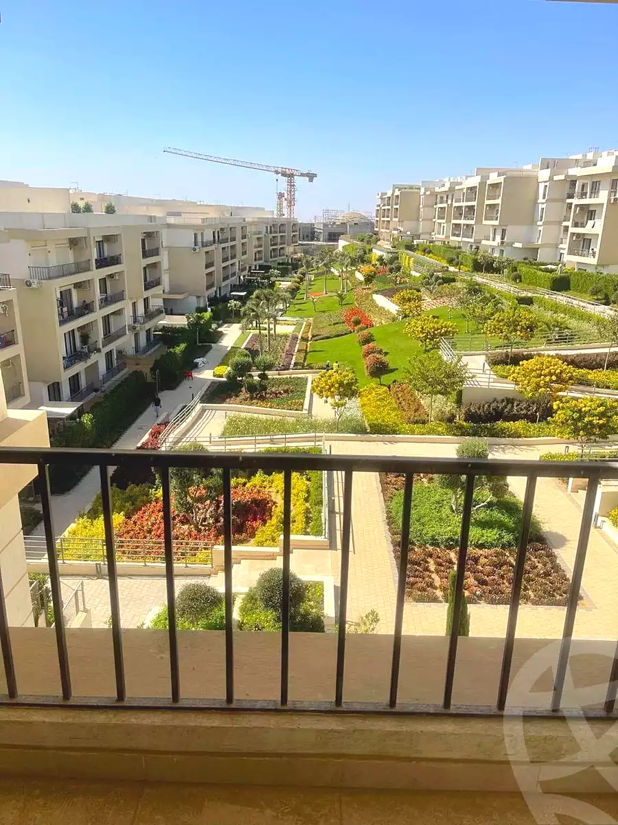 شقة بـ٣ غرف نوم في فيفث سكوير المراسم، صورة ٦ من ٩