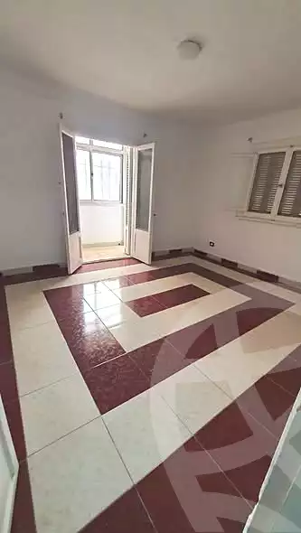 https://aqarmap.com.eg/ar/listing/7202080-for-rent-alexandria-smouha-tout-ankh-amoun-st