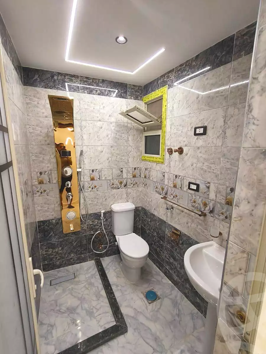 https://aqarmap.com.eg/en/listing/7202250-for-sale-alexandria-lsywf-el-falki