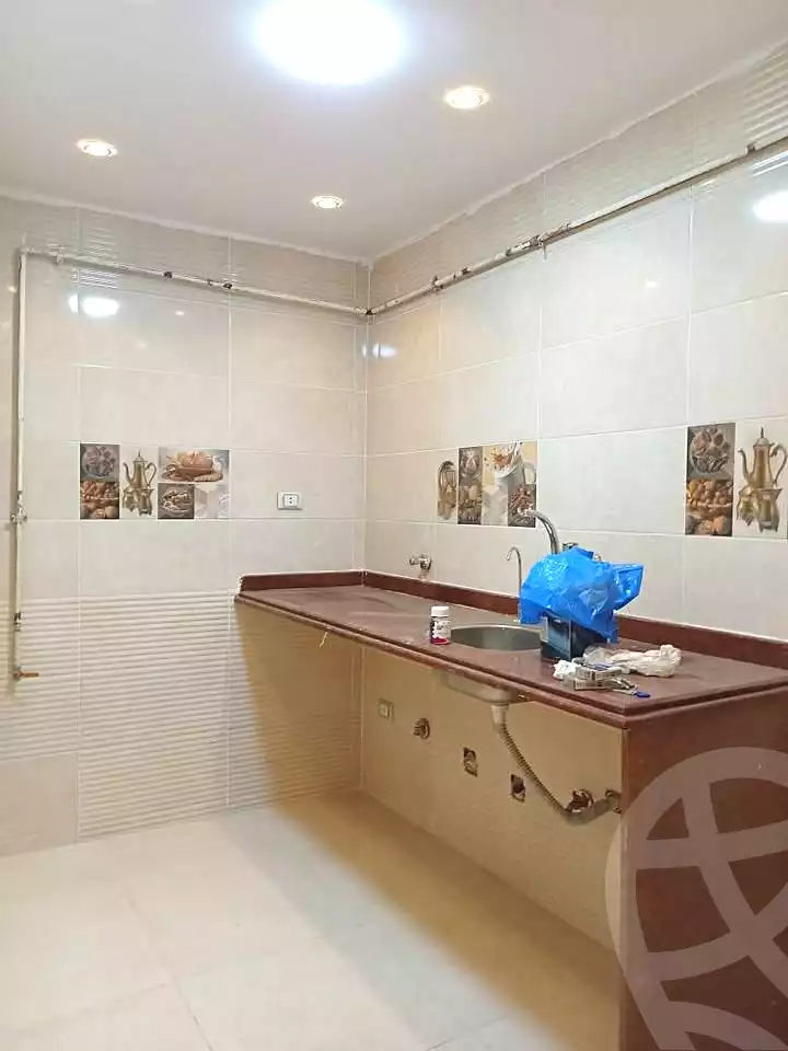 https://aqarmap.com.eg/ar/listing/7202316-for-sale-alexandria-sydy-bshr-sydy-bshr-bhry-gamal-abd-el-nasir-st