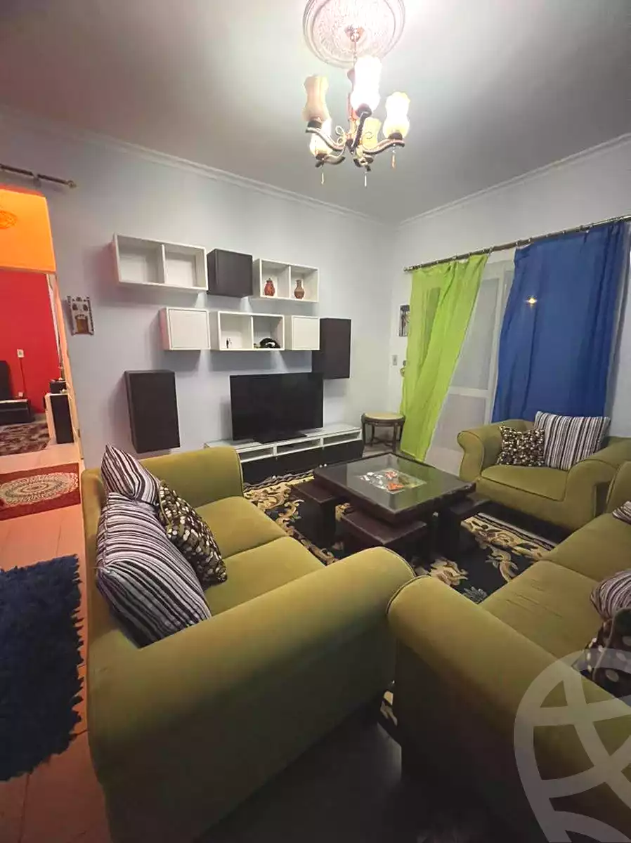 https://aqarmap.com.eg/ar/listing/7202332-for-sale-cairo-el-sheikh-zayed-city-compounds-dh-drys