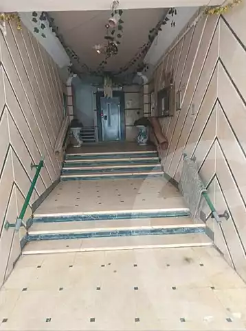 https://aqarmap.com.eg/ar/listing/7202374-for-sale-alexandria-moharram-bey-tryq-qn-lswys