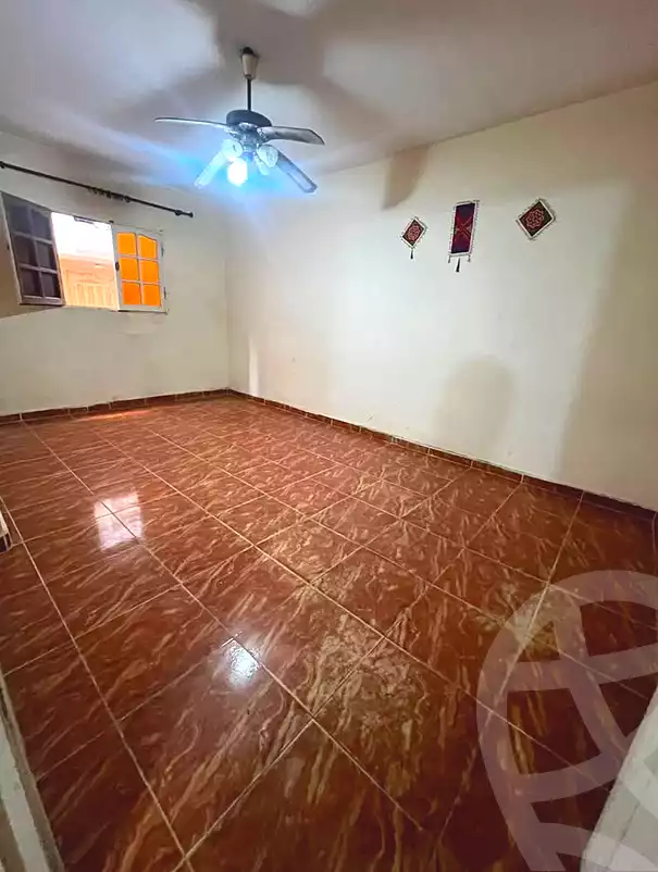 https://aqarmap.com.eg/ar/listing/7202389-for-sale-alexandria-sydy-bshr-sydy-bshr-bhry-shr-khld-bn-lwlyd