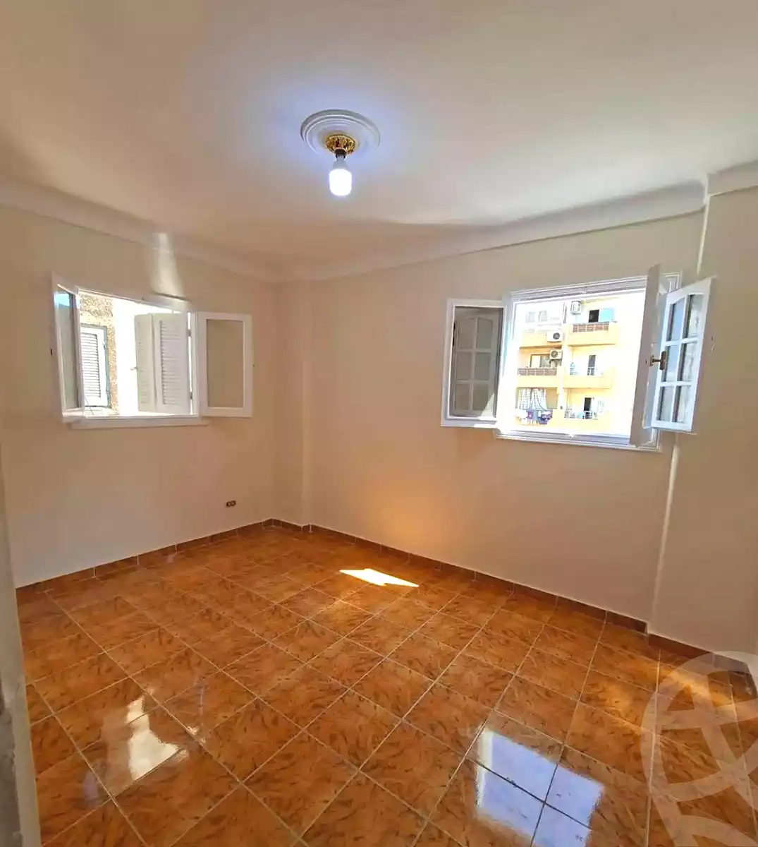https://aqarmap.com.eg/ar/listing/7202408-for-sale-alexandria-el-asafra