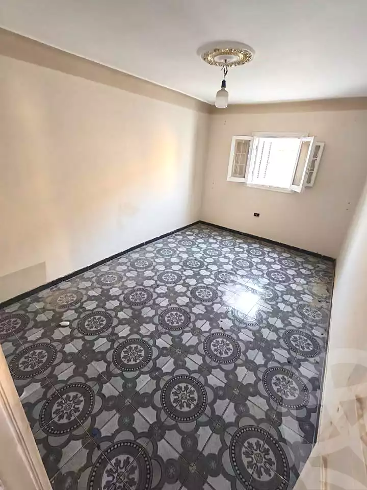 https://aqarmap.com.eg/en/listing/7202411-for-sale-alexandria-al-agamy-el-hanouvel