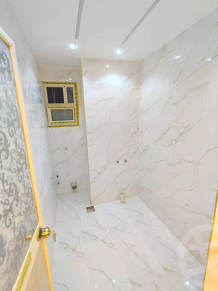 https://aqarmap.com.eg/en/listing/7202456-for-sale-alexandria-sydy-bshr-sydy-bshr-qbly-street-17