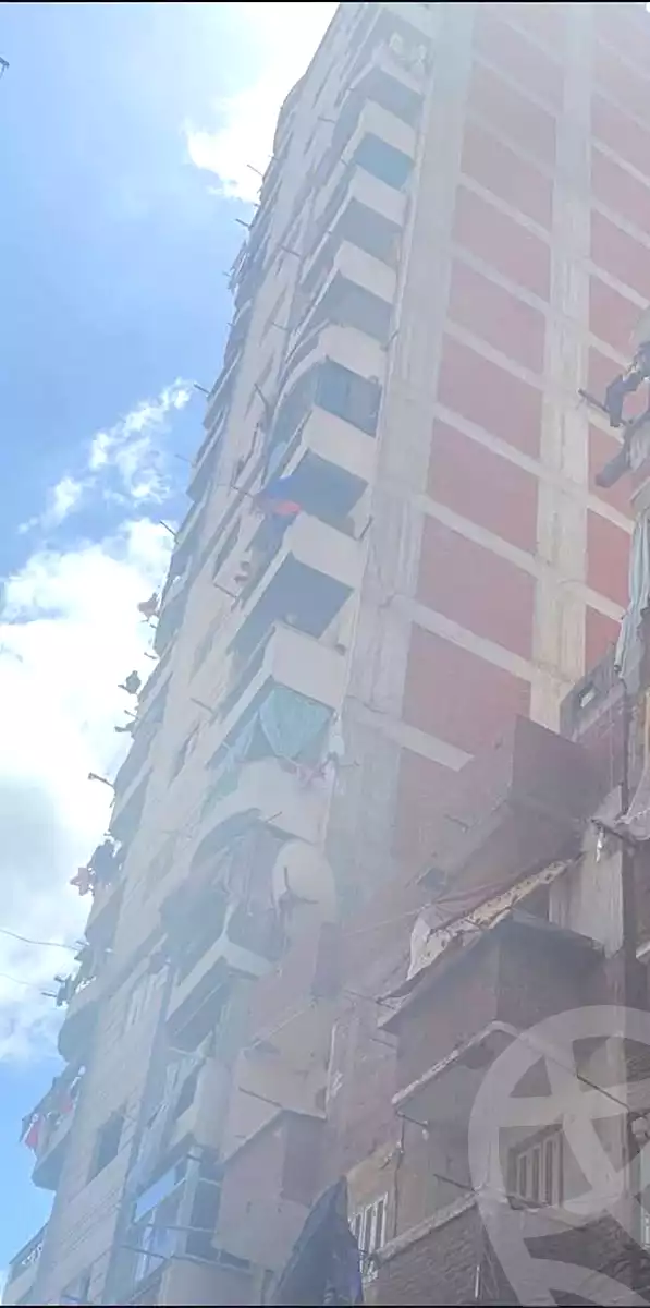 https://aqarmap.com.eg/en/listing/7202477-for-sale-alexandria-el-asafra-l-sfr-qbly-el-tahrir-mosque-st
