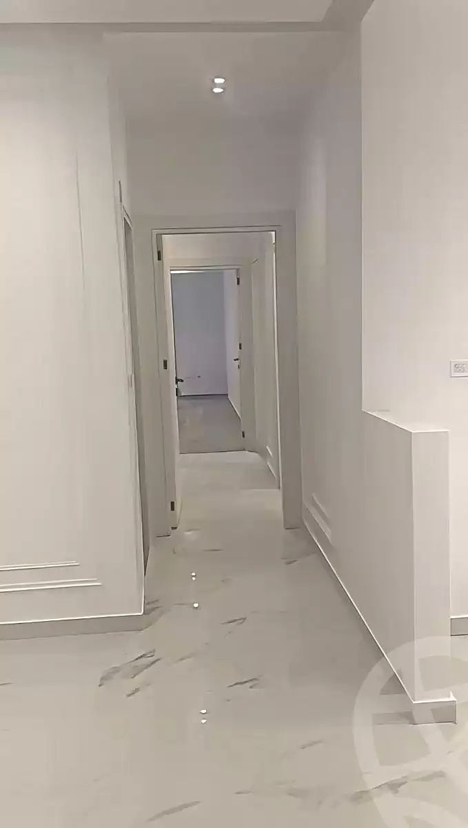 https://aqarmap.com.eg/ar/listing/7202485-for-sale-cairo-el-sheikh-zayed-city-el-hay-eltaseaa-lhy-lts