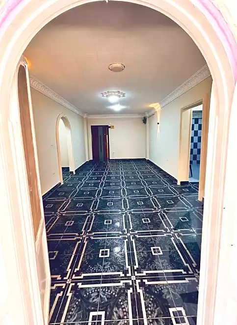 https://aqarmap.com.eg/en/listing/7202622-for-sale-alexandria-al-agamy-el-hanouvel-kasr-al-quiri-st-1