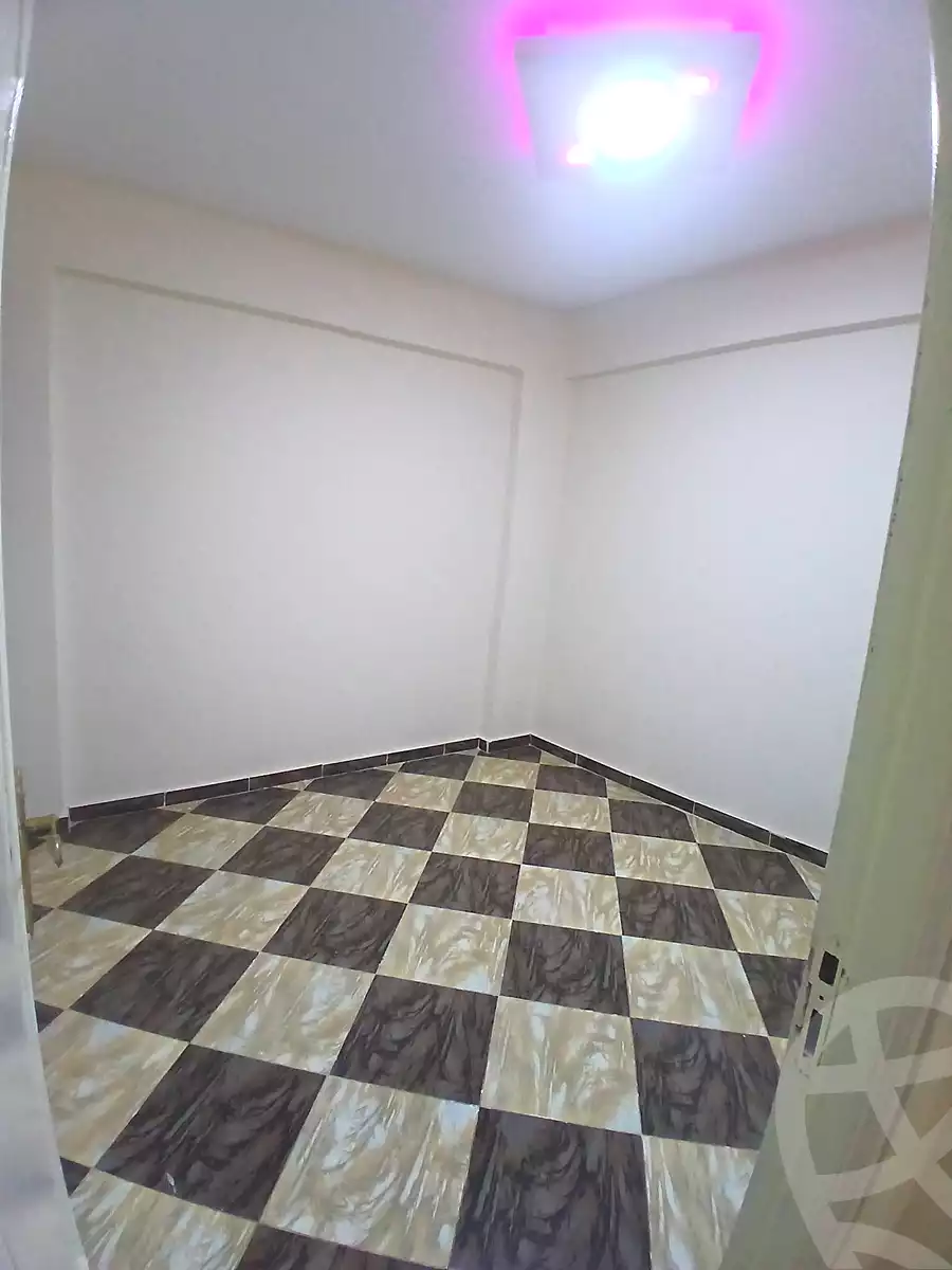 https://aqarmap.com.eg/ar/listing/7202673-for-sale-alexandria-alhadara-new-el-hadra-el-zahraa-st