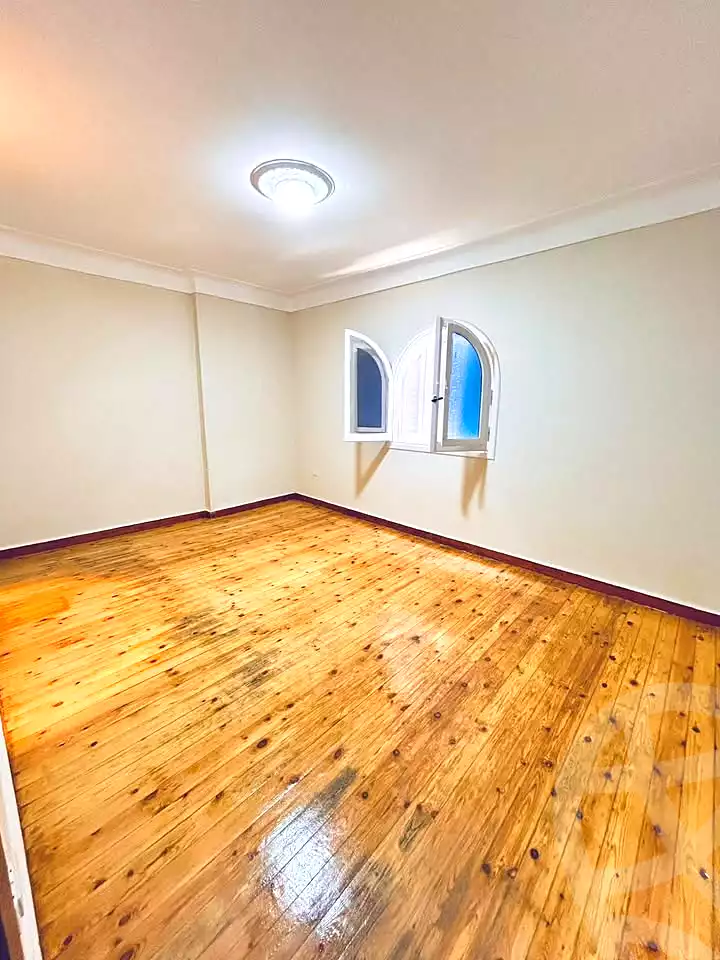 https://aqarmap.com.eg/en/listing/7202686-for-sale-alexandria-al-agamy-el-hanouvel-kasr-al-quiri-st-1