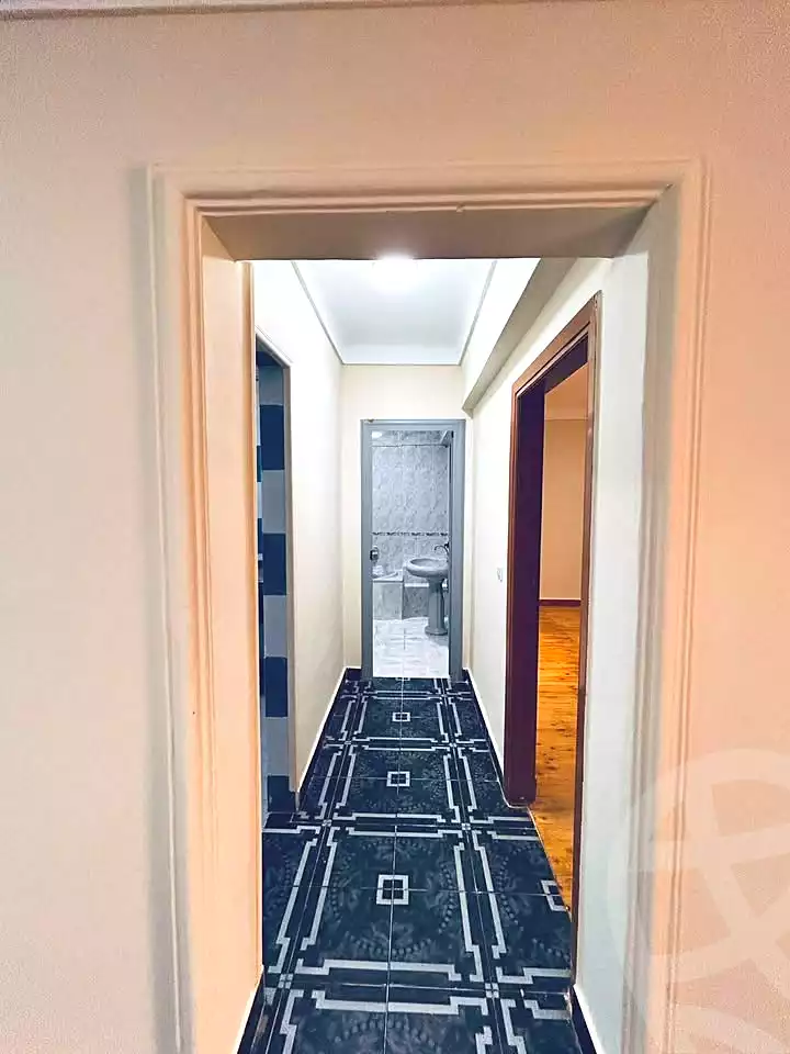 https://aqarmap.com.eg/en/listing/7202686-for-sale-alexandria-al-agamy-el-hanouvel-kasr-al-quiri-st-1