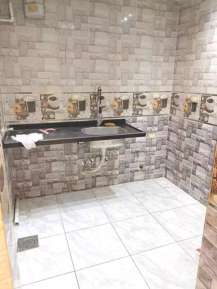 https://aqarmap.com.eg/ar/listing/7202693-for-rent-alexandria-al-agamy-el-daresa-st