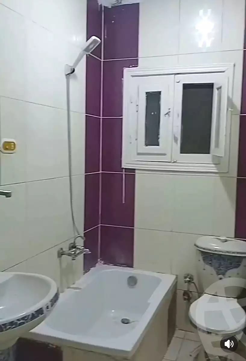 https://aqarmap.com.eg/en/listing/7203074-for-sale-alexandria-al-agamy-el-hanouvel-gabir-hafez-st