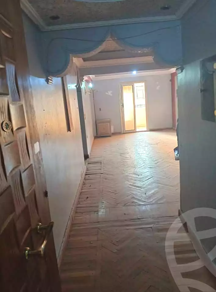 https://aqarmap.com.eg/ar/listing/7203306-for-sale-cairo-hadayek-el-koba-hamamat-el-koba