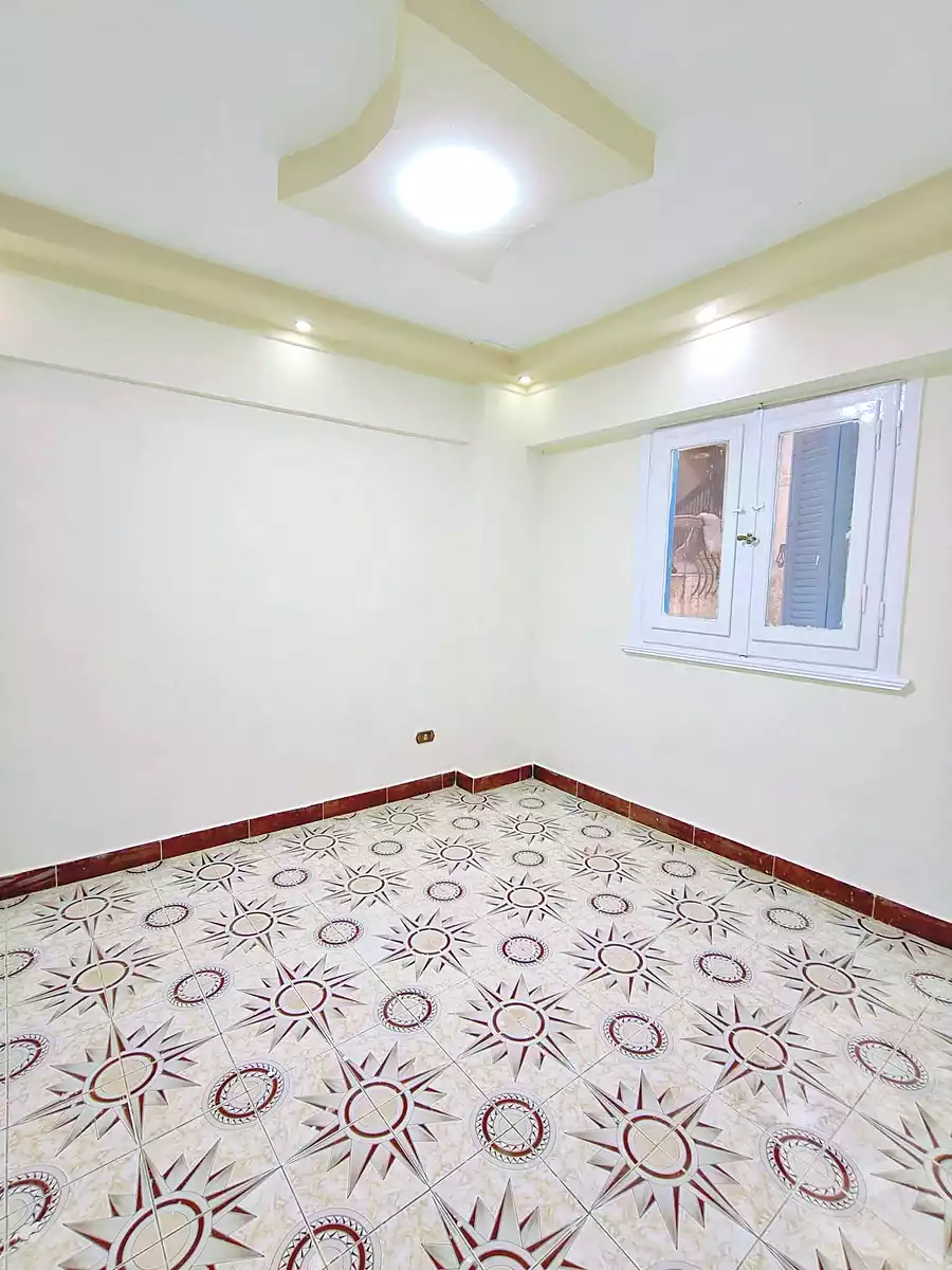 https://aqarmap.com.eg/ar/listing/7203380-for-sale-alexandria-al-agamy-shataa-el-nakheel