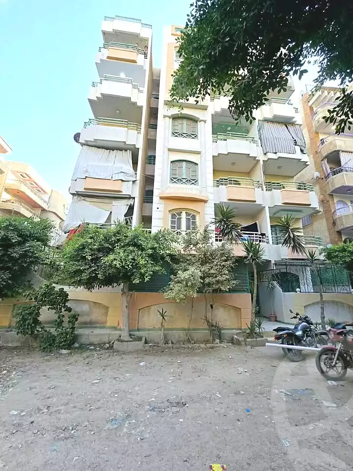 https://aqarmap.com.eg/en/listing/7203561-for-sale-alexandria-al-agamy-shataa-el-nakheel