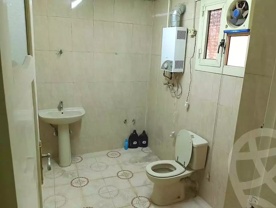 https://aqarmap.com.eg/ar/listing/7203580-for-rent-cairo-helwan-helwan-el-sharkeya-abd-el-rahman-pasha-st